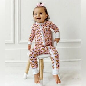 PB+GRAPE| ‘Pink Croissant’ Footie Pajamas 🥐